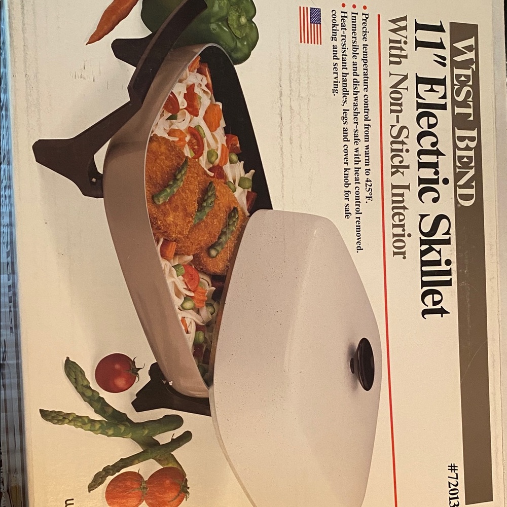 11-Inch Electric Skillet with Non-Stick Interior - Cream